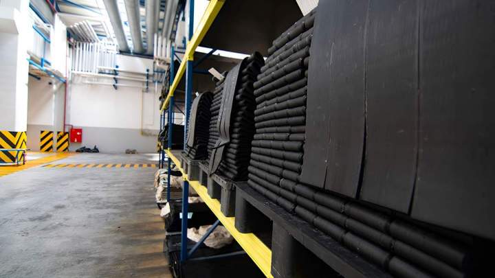 Fabrication de caoutchouc France